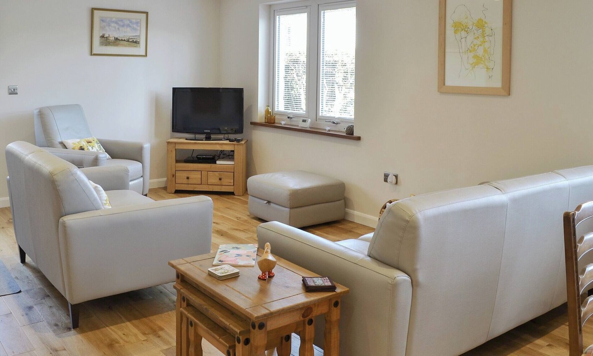 Accommodation Cresswell Beach | Rothbury