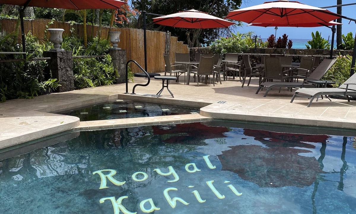 Royal Kahili | Kailua-Kona