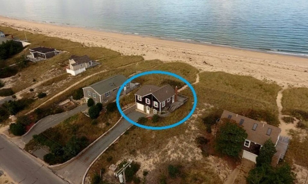 Phillips | Sagamore Beach