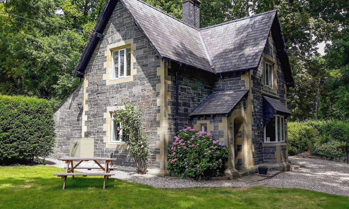 Bryntysilio Lodge Llangollen | Llangollen