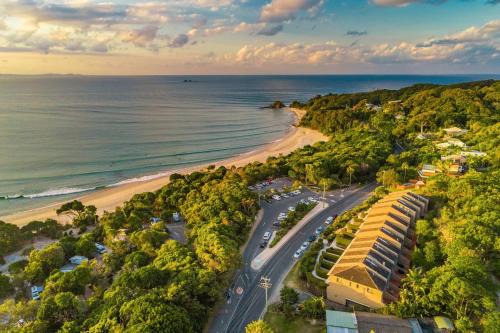 James Cook | Byron Bay