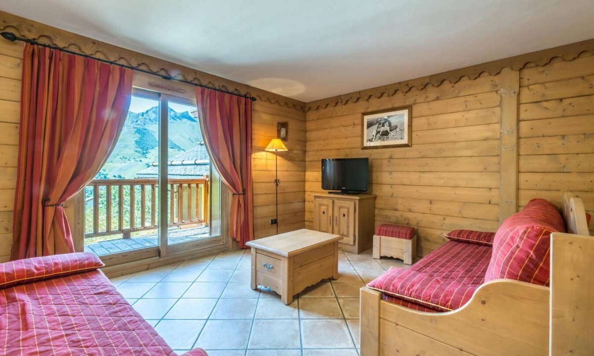 Resort Ski Slopes Swimming Sauna | Les Belleville