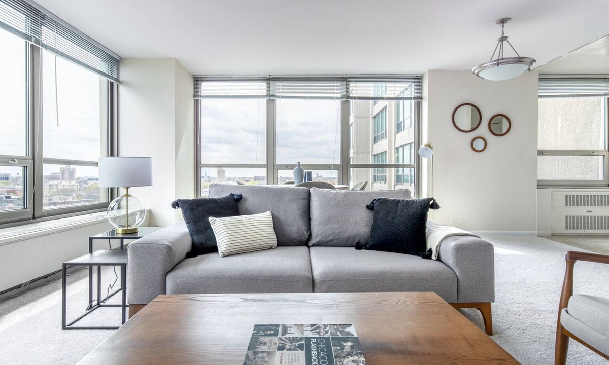 Lakeview | Lake View East