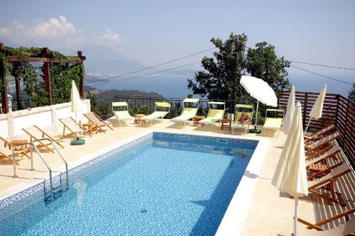 Apartments Oktopus | Sutomore