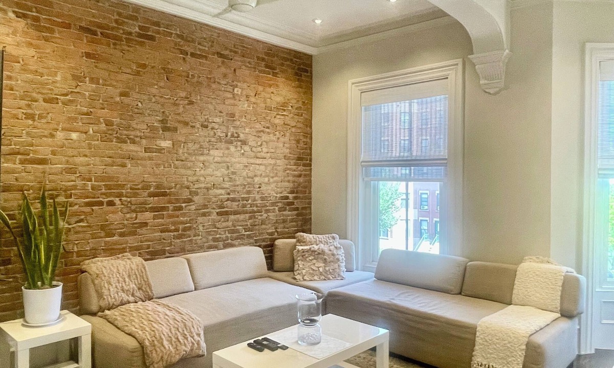 Brownstone | Columbus
