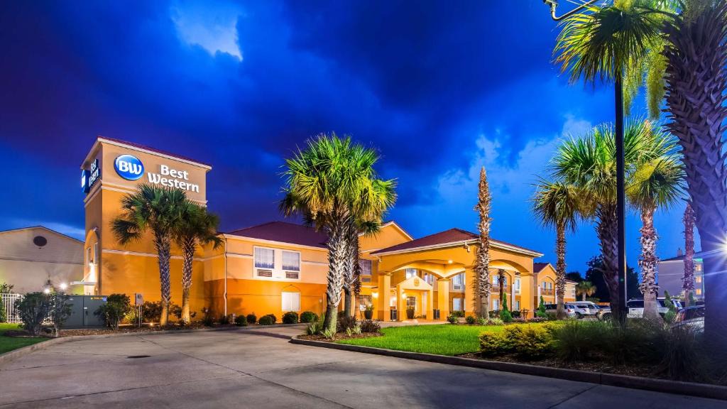 Lafayette Inn | Lafayette
