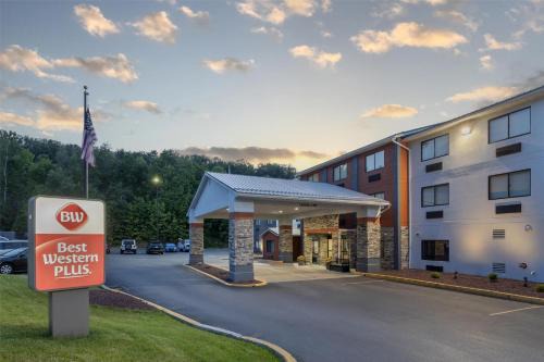 Executive Inn | St. Marys