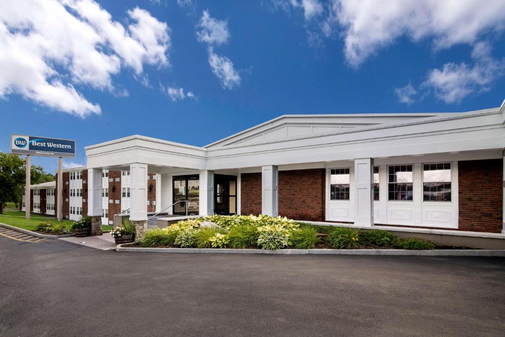 University Inn | Canton