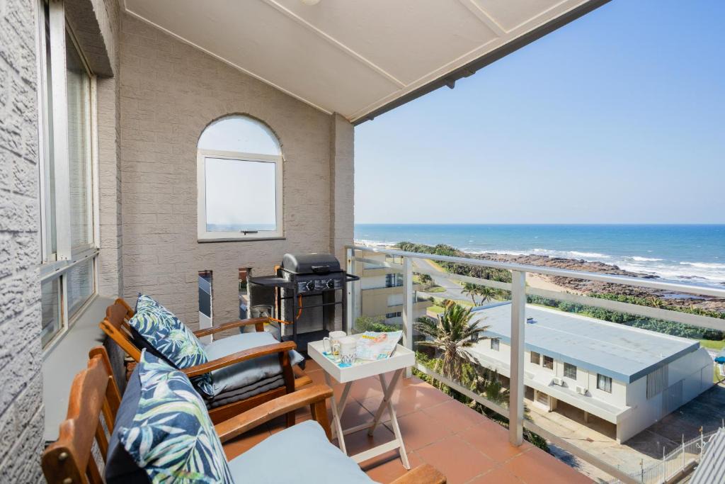 Sue Casa | Manaba Beach