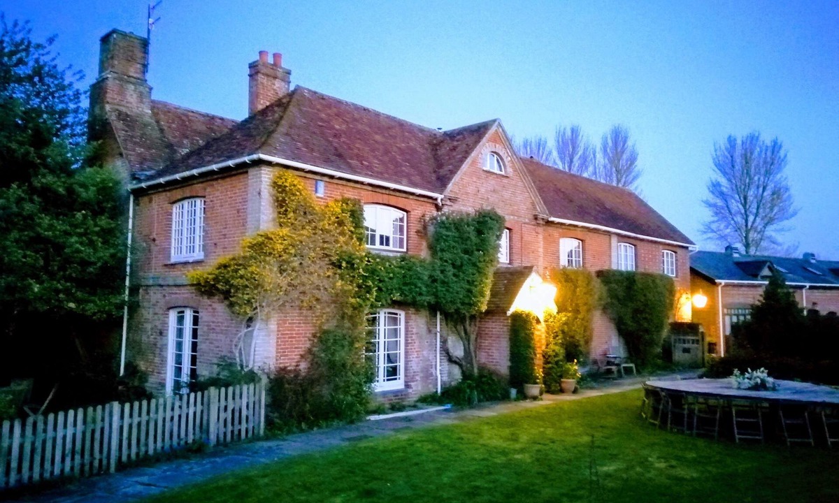 Bridge Farmhouse | Britford