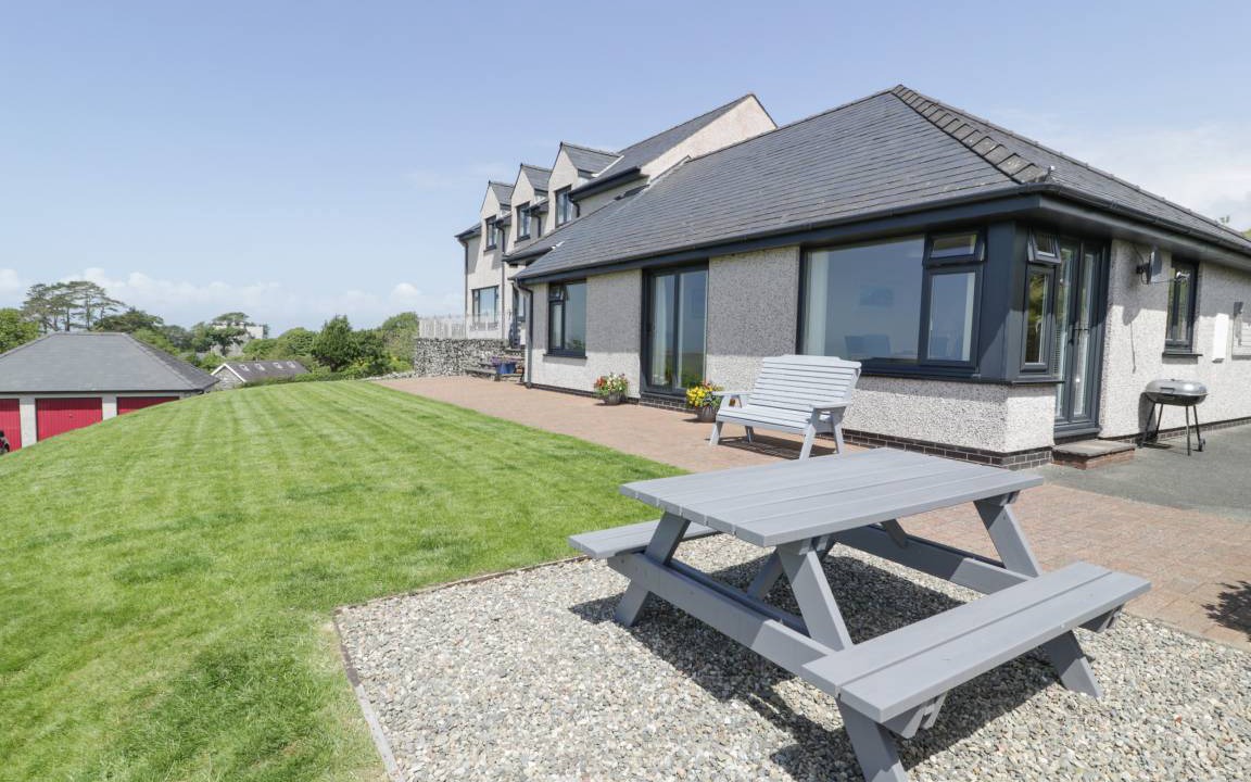 Bryn Coch Bach | Dyffryn Ardudwy