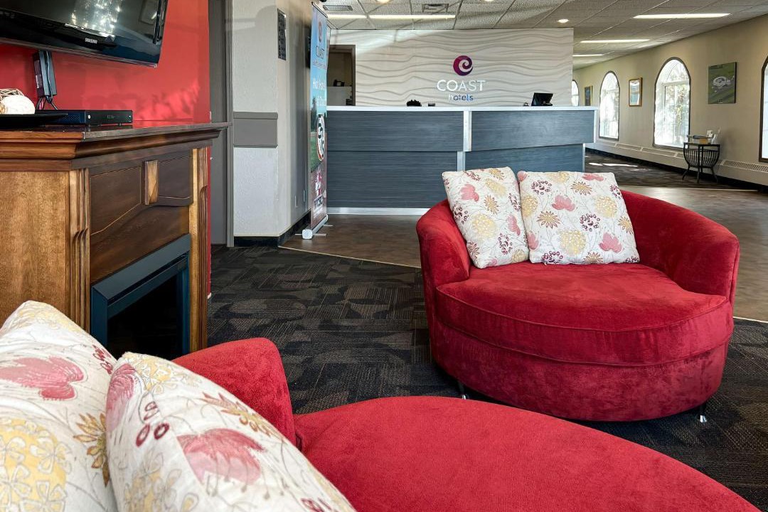 Coast Swift Hotel | Swift Current
