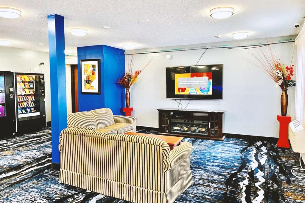 Coratel Inn Northfield | Northfield