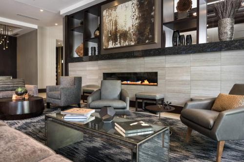 Courtyard | Edgewater