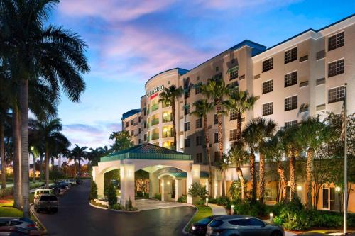 Courtyard | Dania Beach