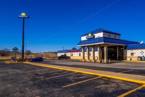 Days Inn | Clinton