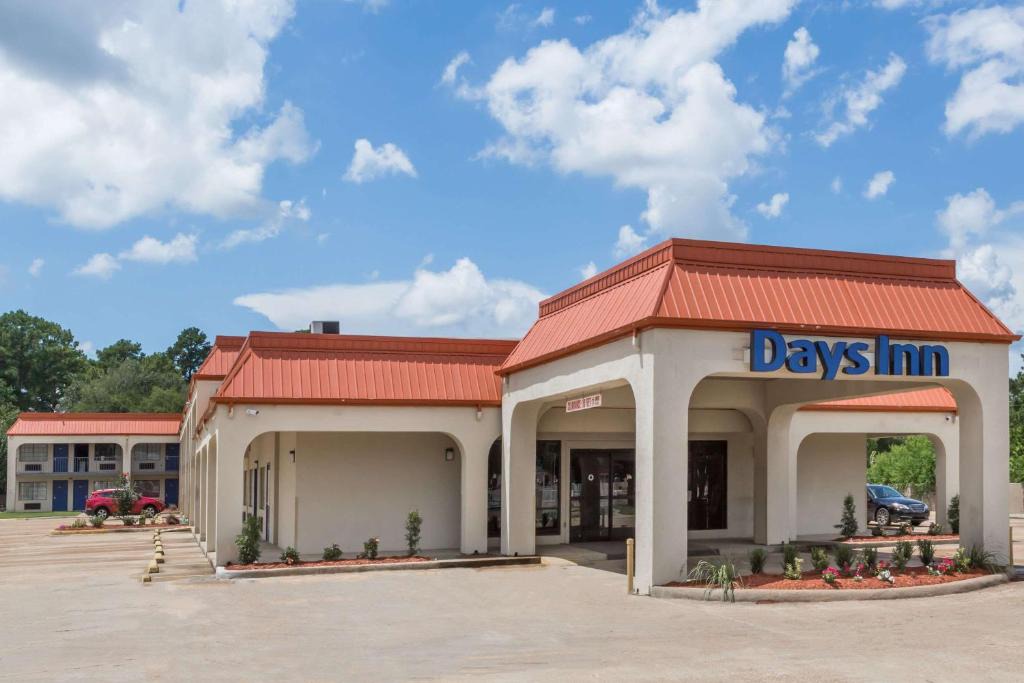Days Inn | Pearl