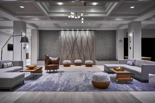 Delta Hotels | Norfolk - Virginia Beach