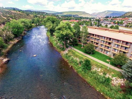 Doubletree | Historic Downtown Durango
