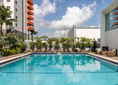 Hotel | West Little River