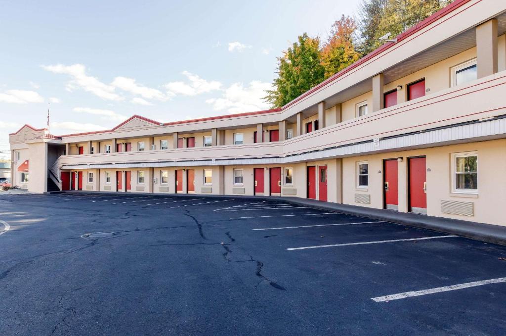 Econo Lodge West Springfield Hwy | West Springfield