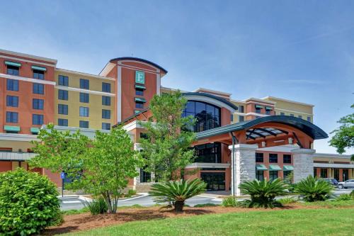 Embassy Savannah Airport | Eden