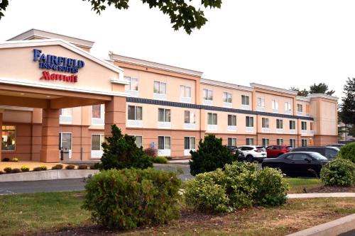 Fairfield Inn Suites Hartford Airport | Windsor Locks