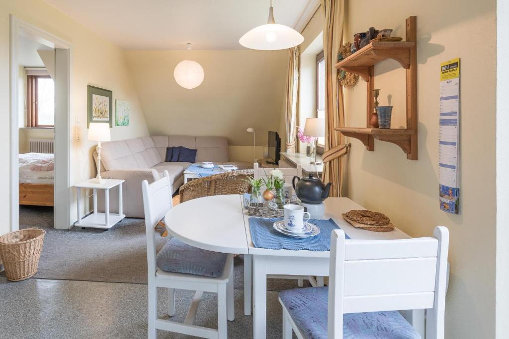Ferienwohnung Borgsum Oben Rechts | Borgsum
