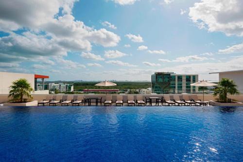 Points | Downtown Cancun