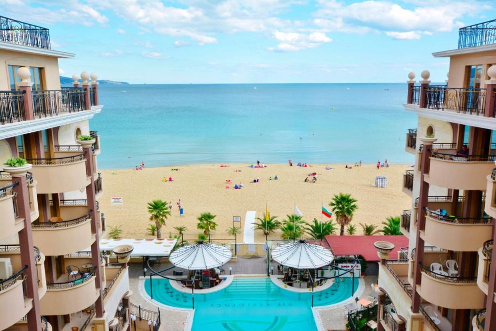 Golden Rainbow Beach | Sunny Beach