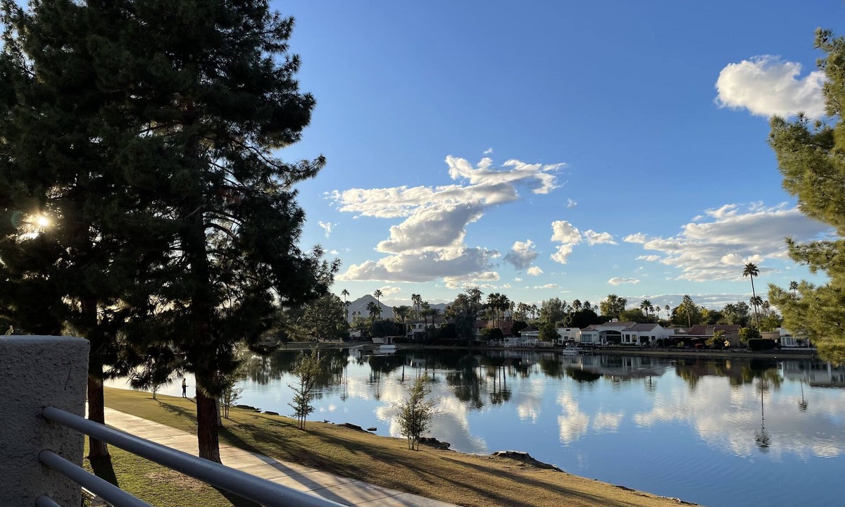 Scottsdale Premium Term Getaway Furnished Golf Cable Utilities | McCormick Ranch