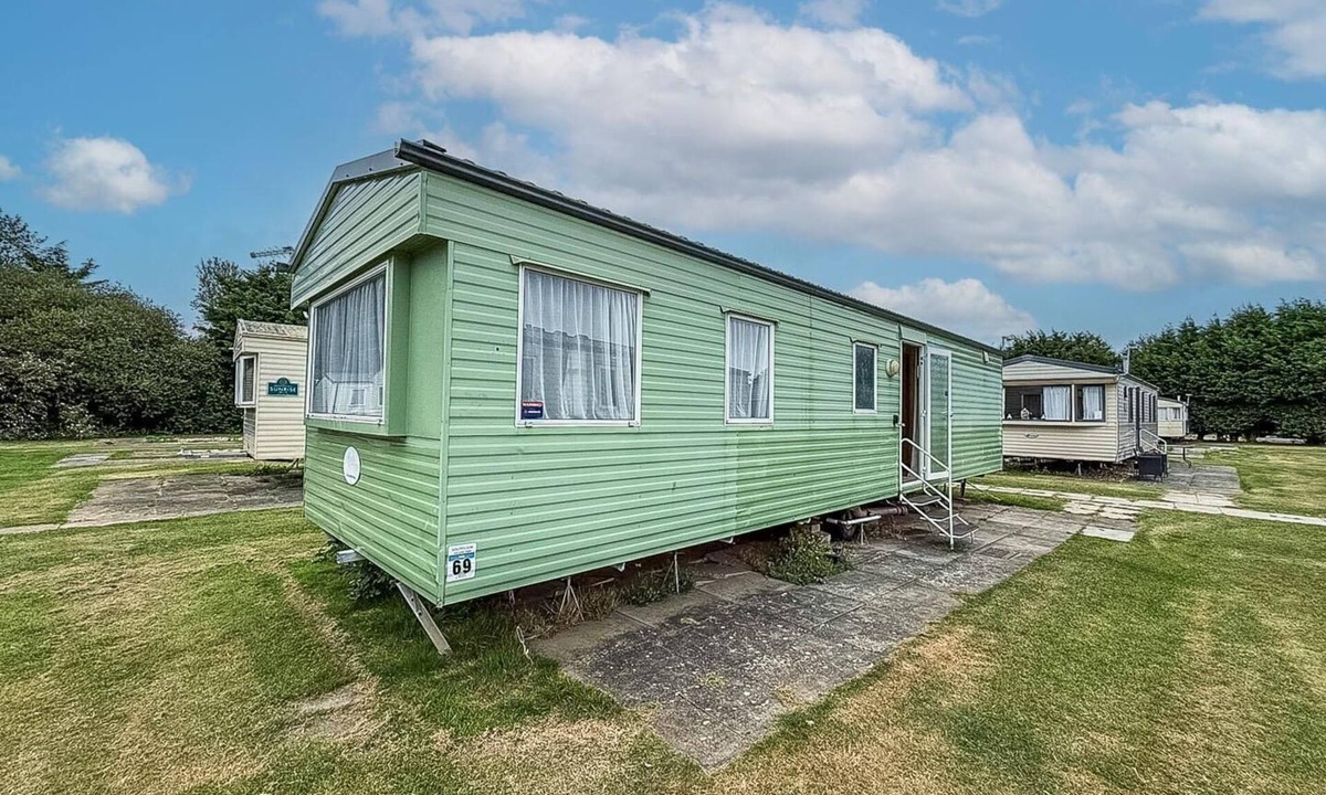 Firs B Skegness | Skegness
