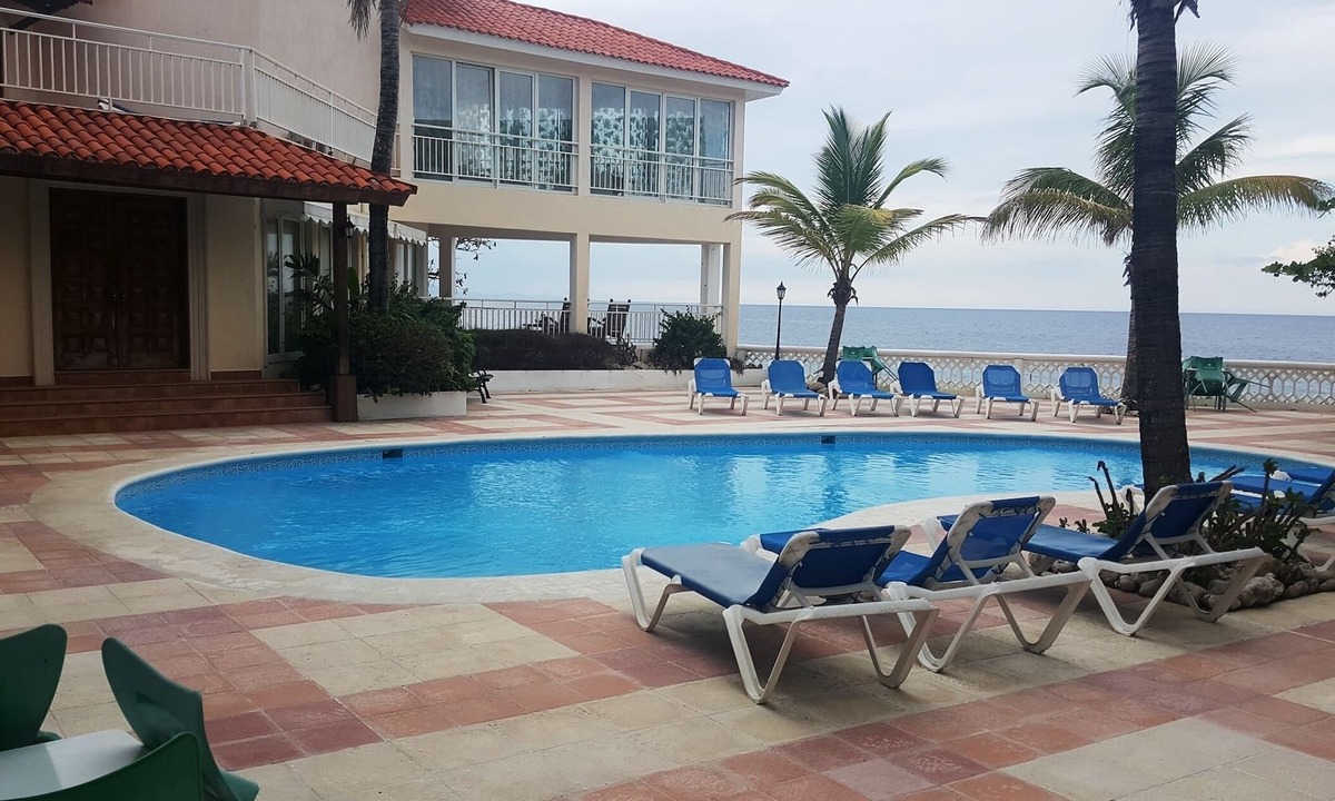 Residence Everything | El Batey