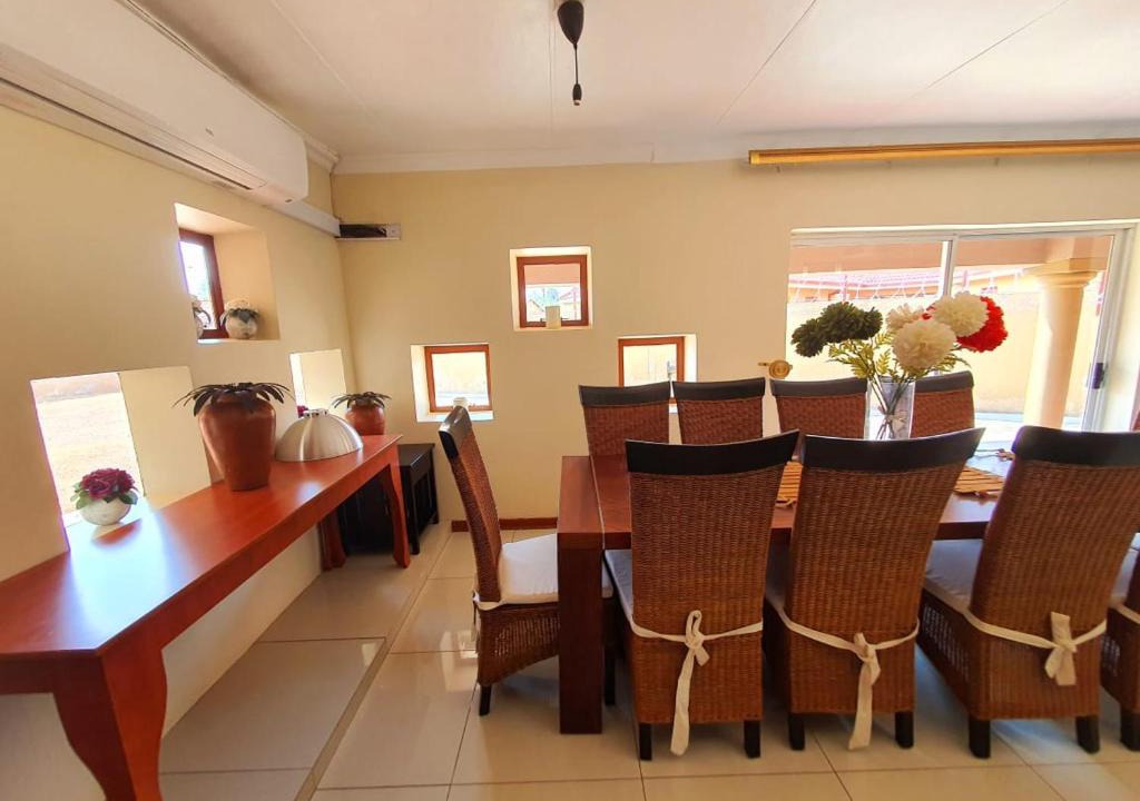 Guesthouse Of The Guesthouses Mahikeng | Mahikeng