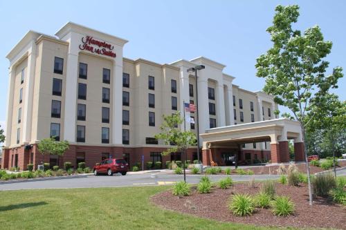 Hampton Inn Suites Plattsburgh | Plattsburgh