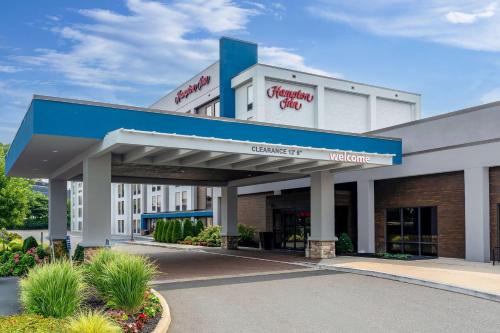 Hampton Inn Woodbridge | Hopelawn