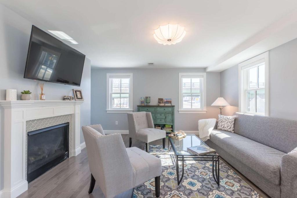 Harborsides Neighbor | Newburyport