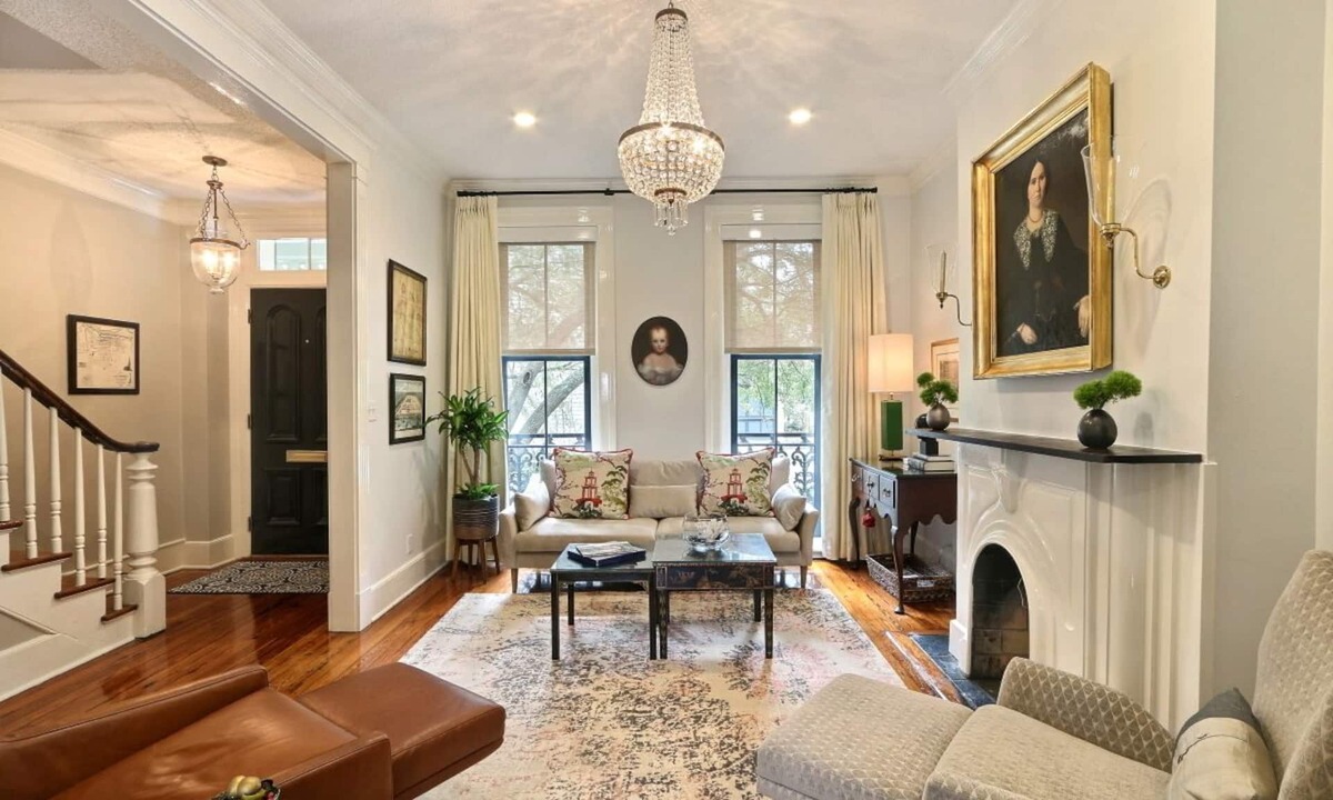 Isaac Laroche | Historic District - North