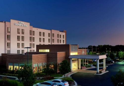 Hilton | Lake Forest