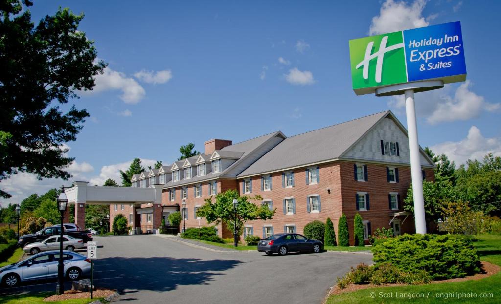 Holiday Inn Express Suites Merrimack Ihg Hotel | Merrimack