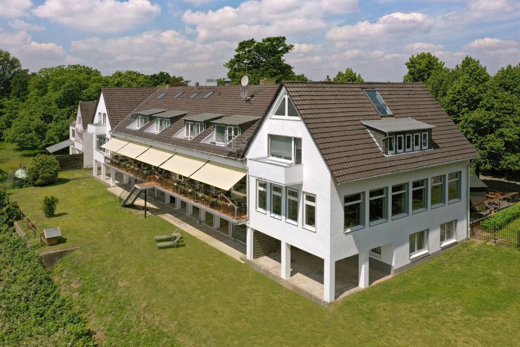 Hotel | Volmerswerth