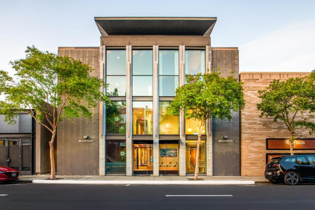 Hotel Parmani | Downtown North