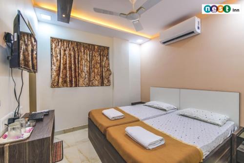 Oyo Hotel | Malad West