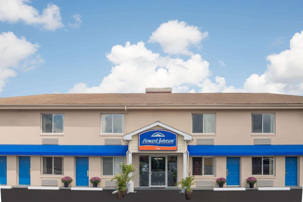 Howard Johnson | Springfield