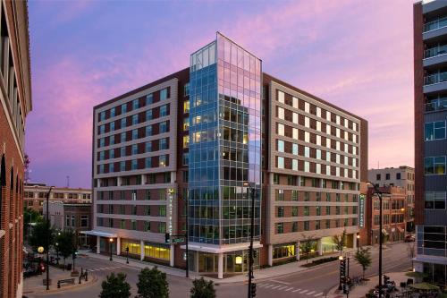 Hyatt Place | Champaign