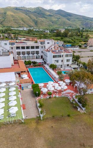 International Resort | Mondragone