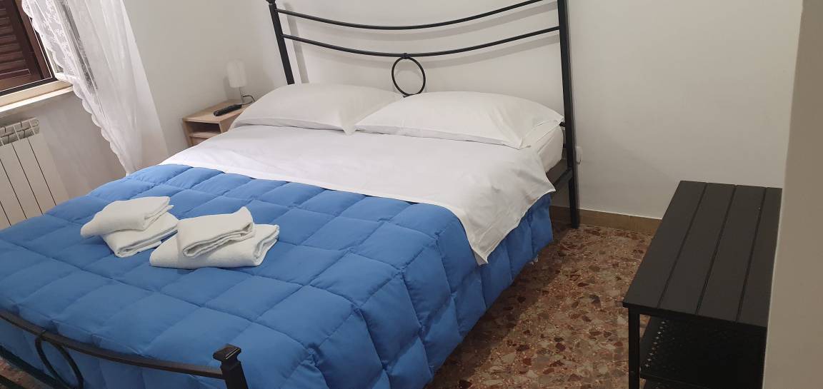 Motel | Rione XVIII Castro Pretorio