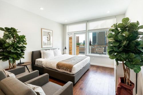 Kislak Rooftop Terrace | Central Business District
