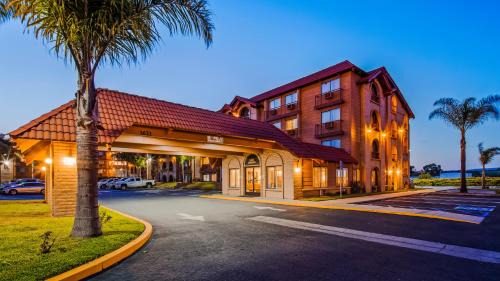 Surestay Hotel | Lompoc
