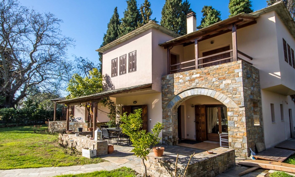 Villa Helios | Koropi